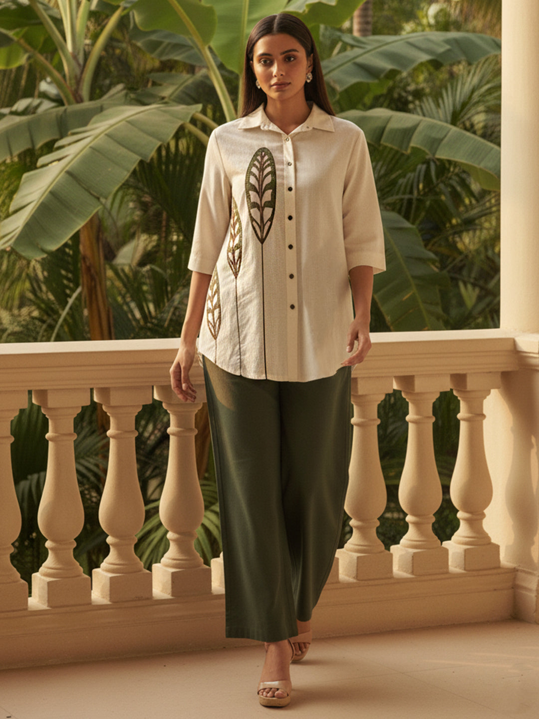 Zummer Women Off White Embroidered Cotton Co-Ord Set