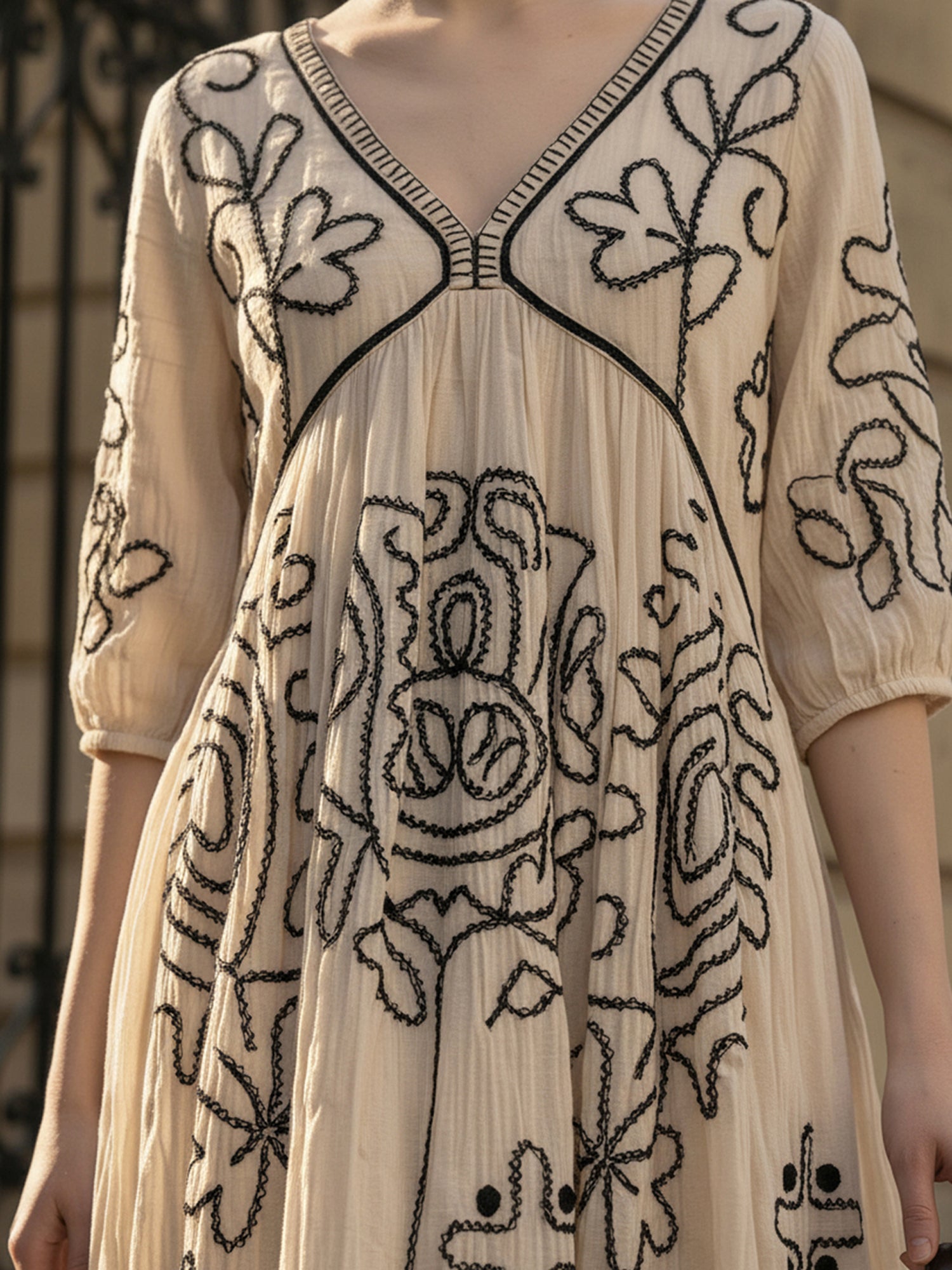 Zummer Off-White Embroidered Puff Sleeve Cotton Short Dress