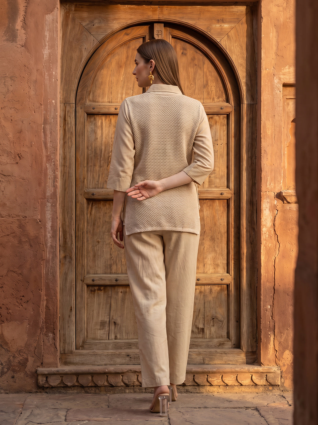 Zummer Women Beige Embroidered Pure Cotton Tunic & Trouser Co-Ord Set