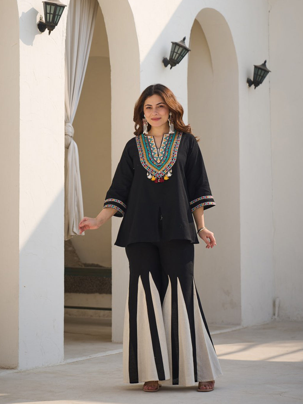 Zummer Women Black Embroidered Cotton Co-Ord Set