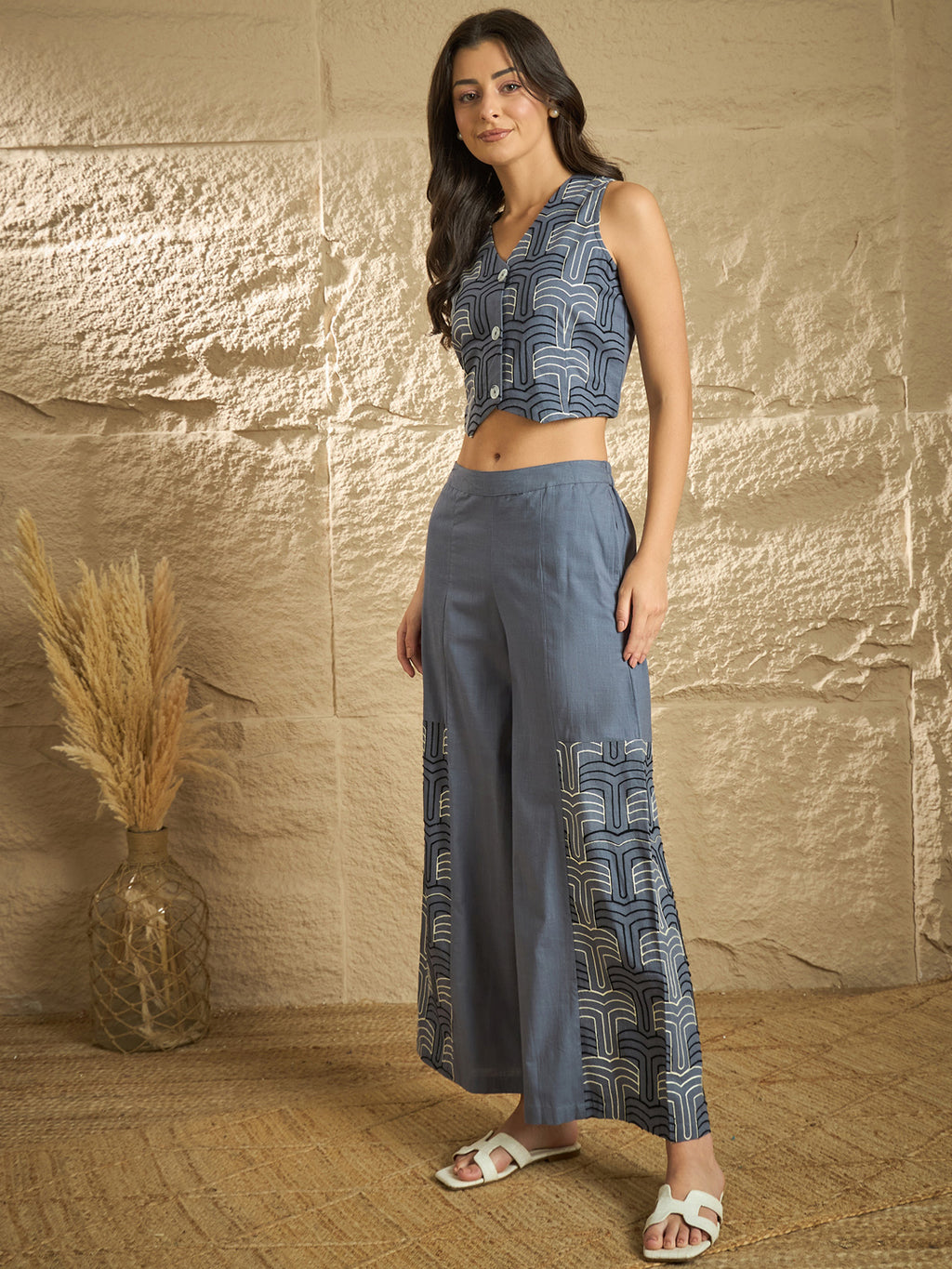 Zummer Cotton Embroidered Top & Palazzo Co-Ord Set
