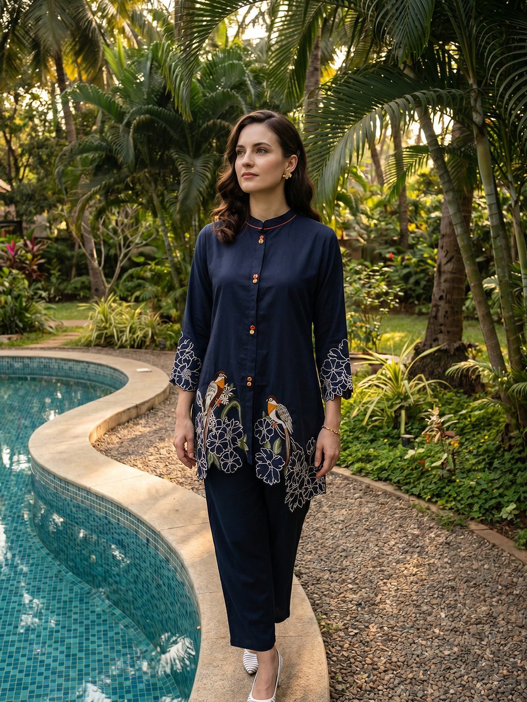 Zummer Women Navy Blue & Off White Embroidered Cotton Co-Ord Set