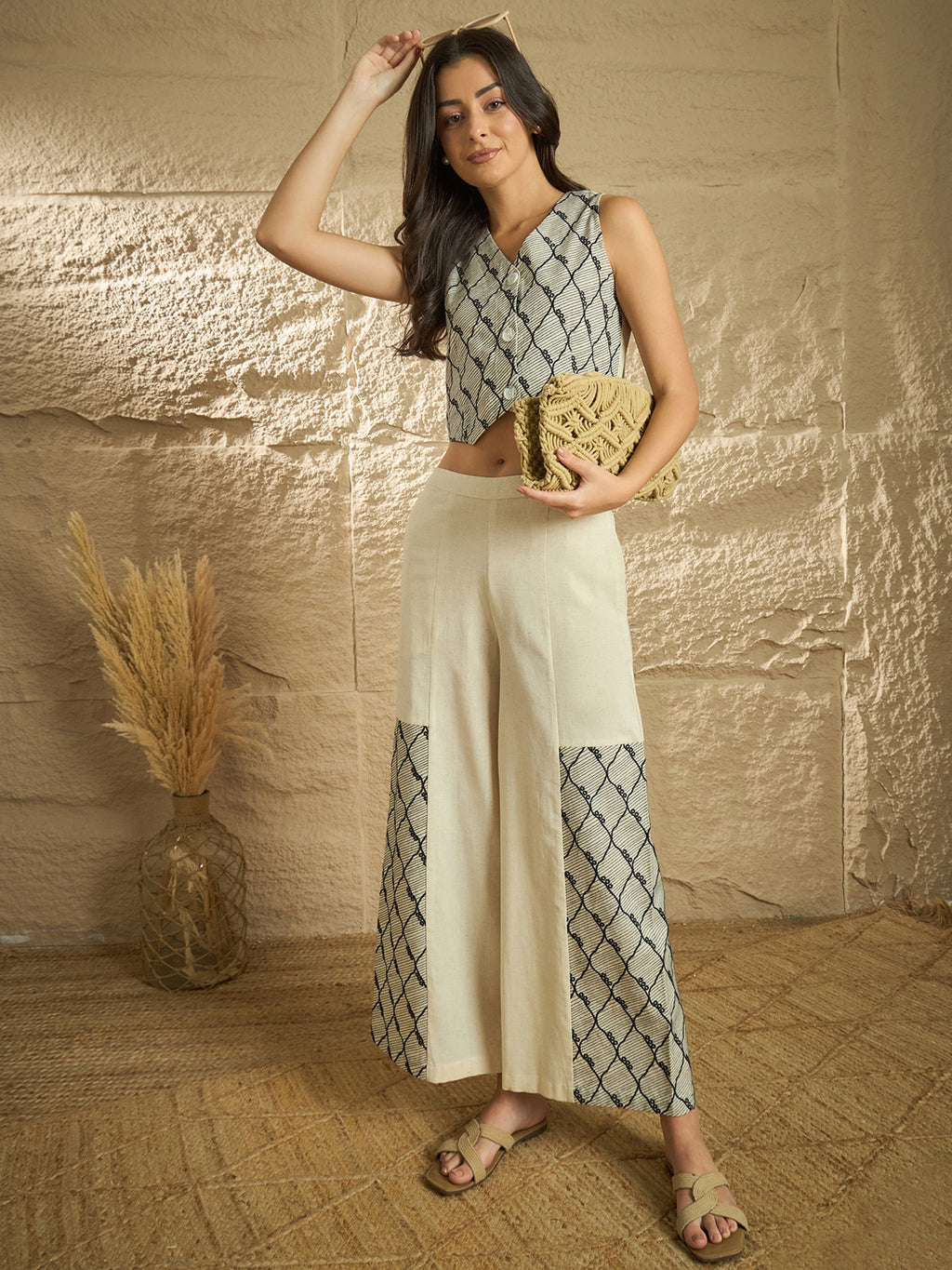 Zummer Cotton Embroidered Top & Palazzo Co-Ord Set