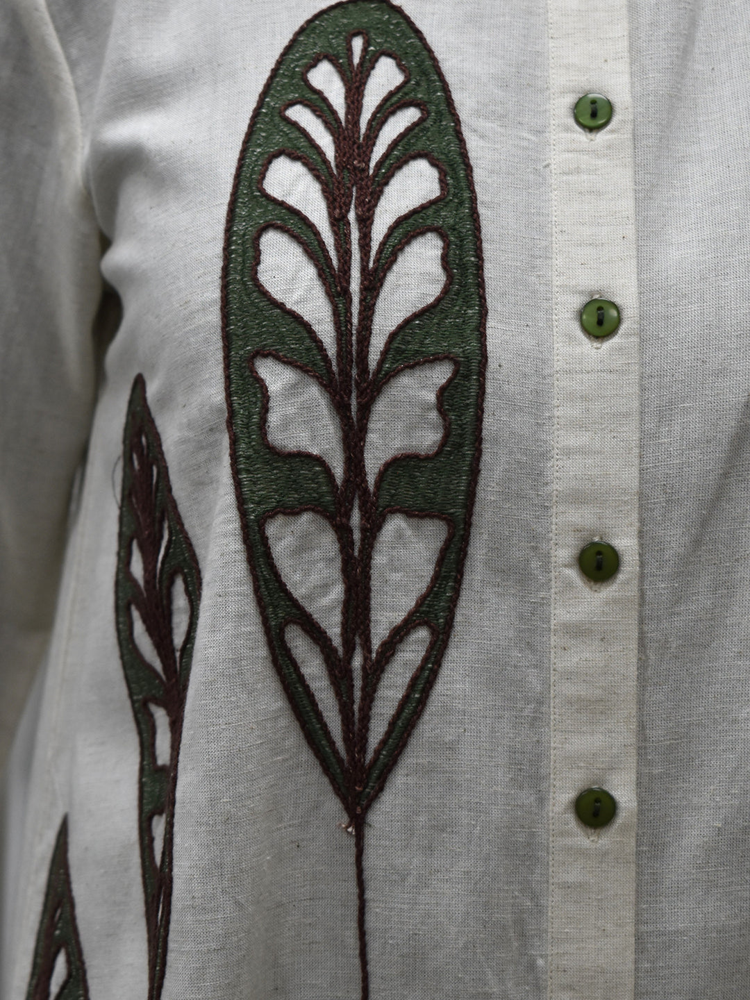 Zummer Women Off White Embroidered Cotton Co-Ord Set