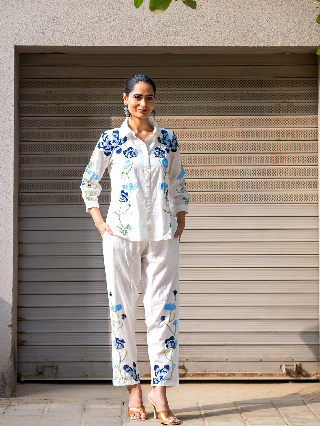 Zummer Women White Embroidered Cotton Co-Ord Set
