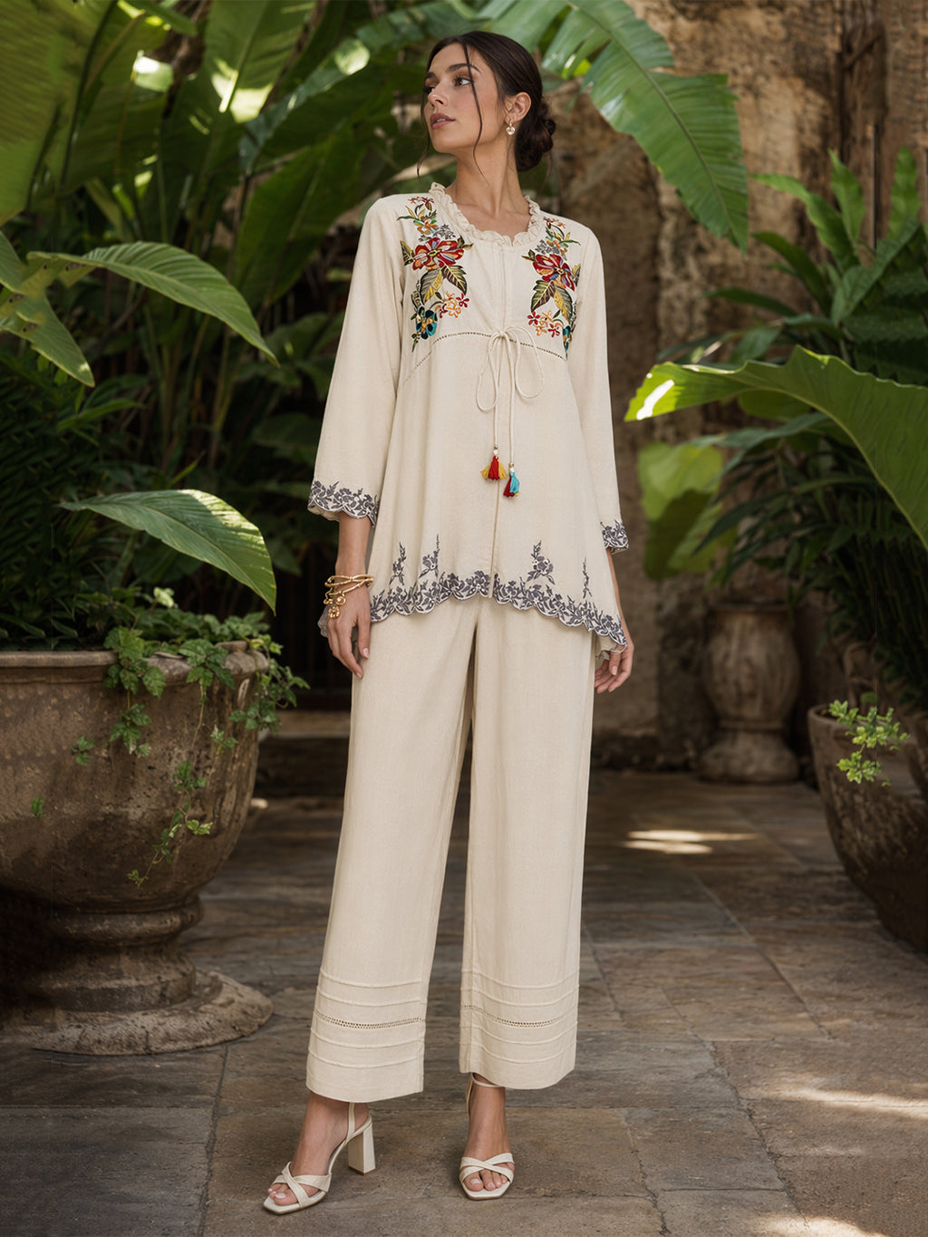 Zummer Off-White Embellished Cotton Co-Ord Set for Women