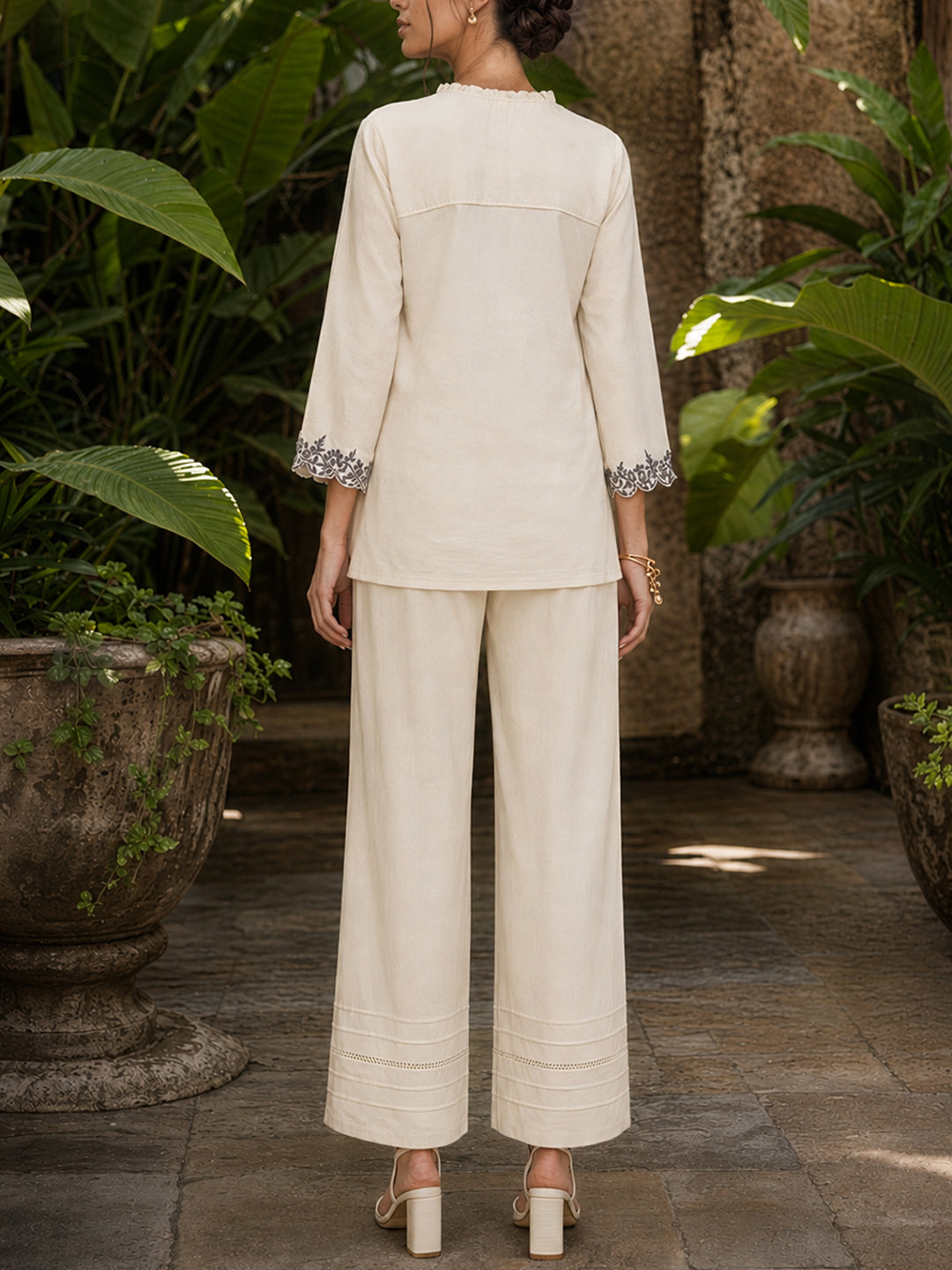 Zummer Off-White Embellished Cotton Co-Ord Set for Women