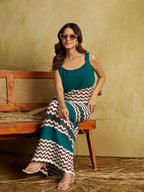 Zummer Women Multi Seamless Knitted Top & Skirt Co-Ord Set