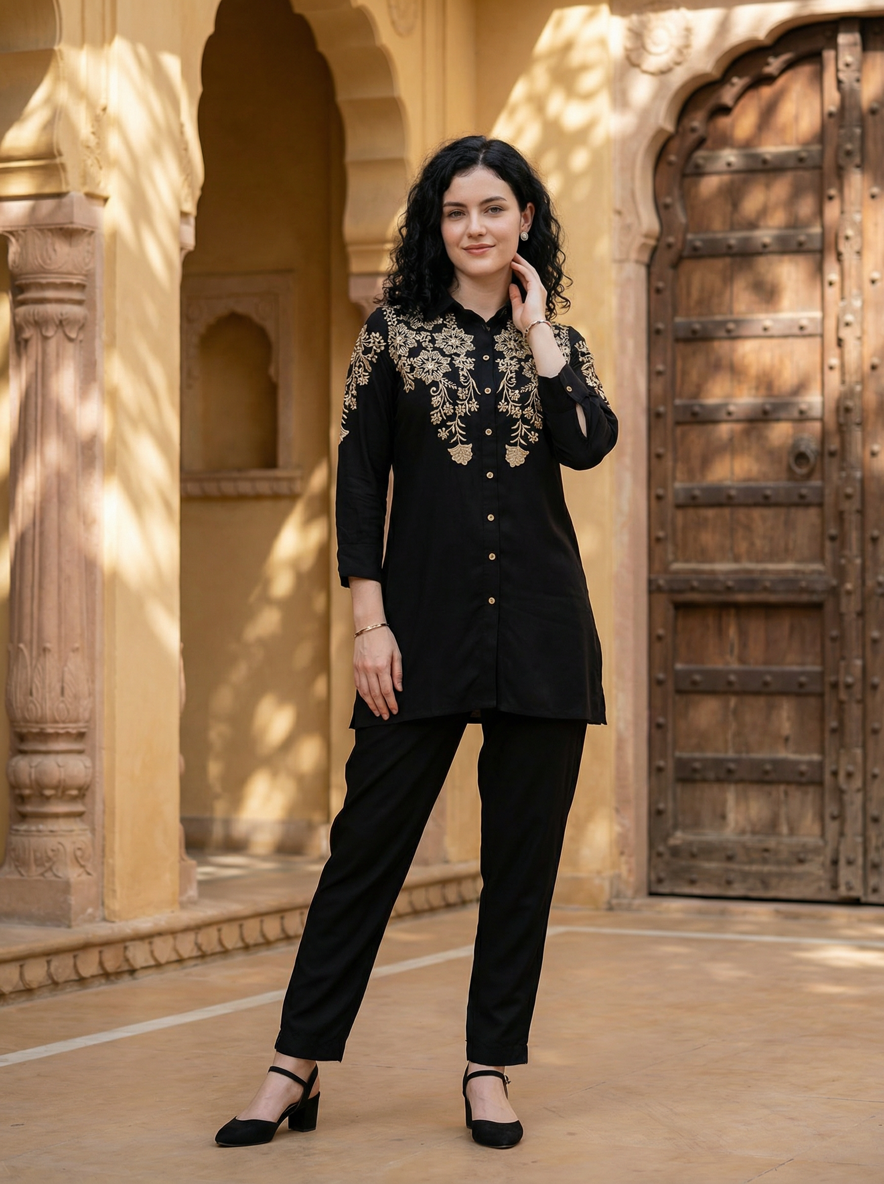 Zummer Women Black Floral Embroidered Rayon Co-Ord Set
