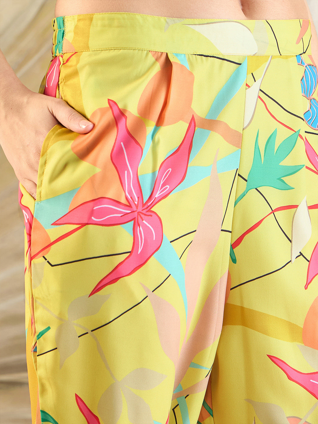 Floral Printed Collar Embellised Co-Ords Set