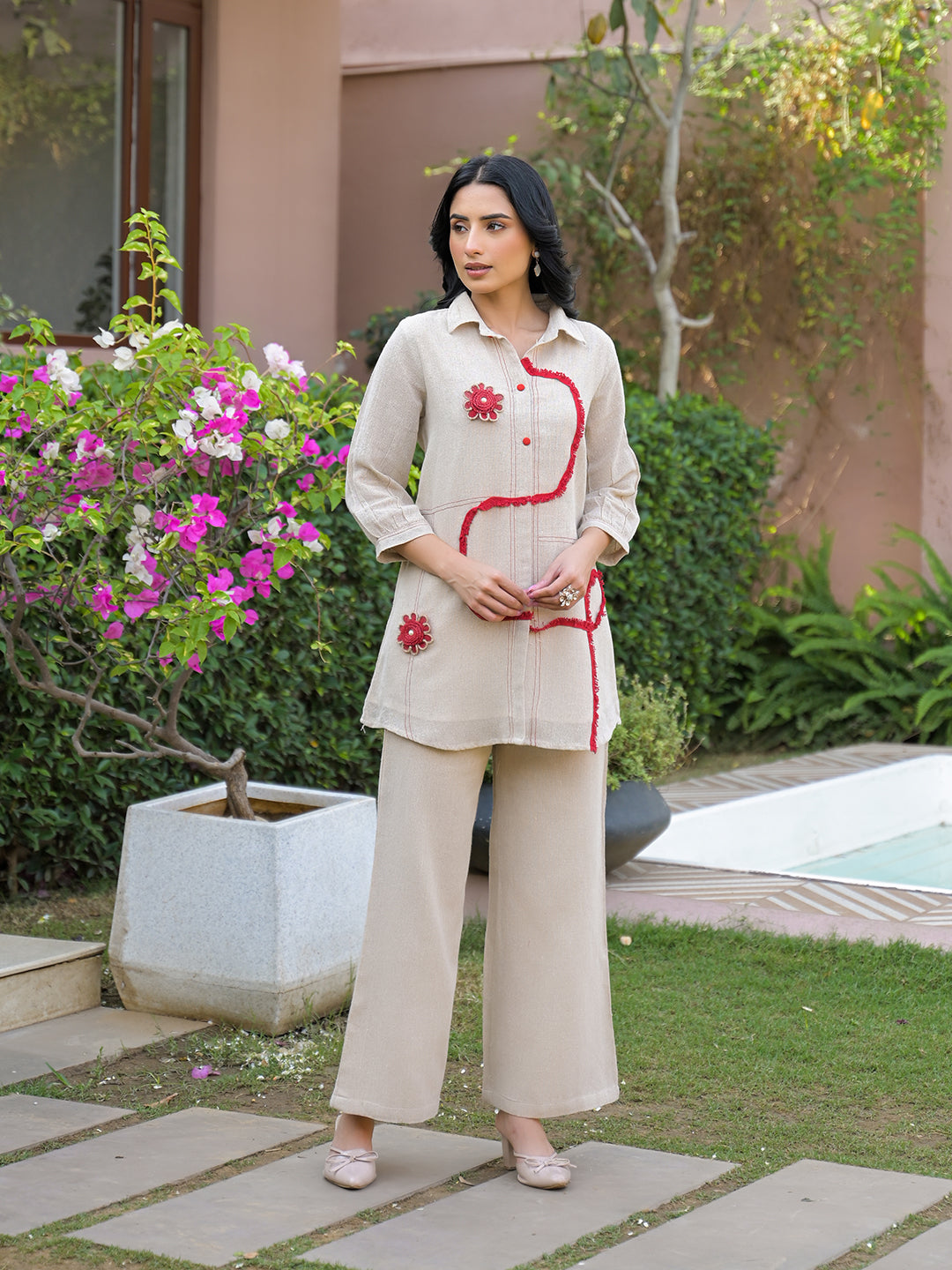 Zummer Women Off White Cotton Blend Embellished Tunic & Trouser Co-Ord Set