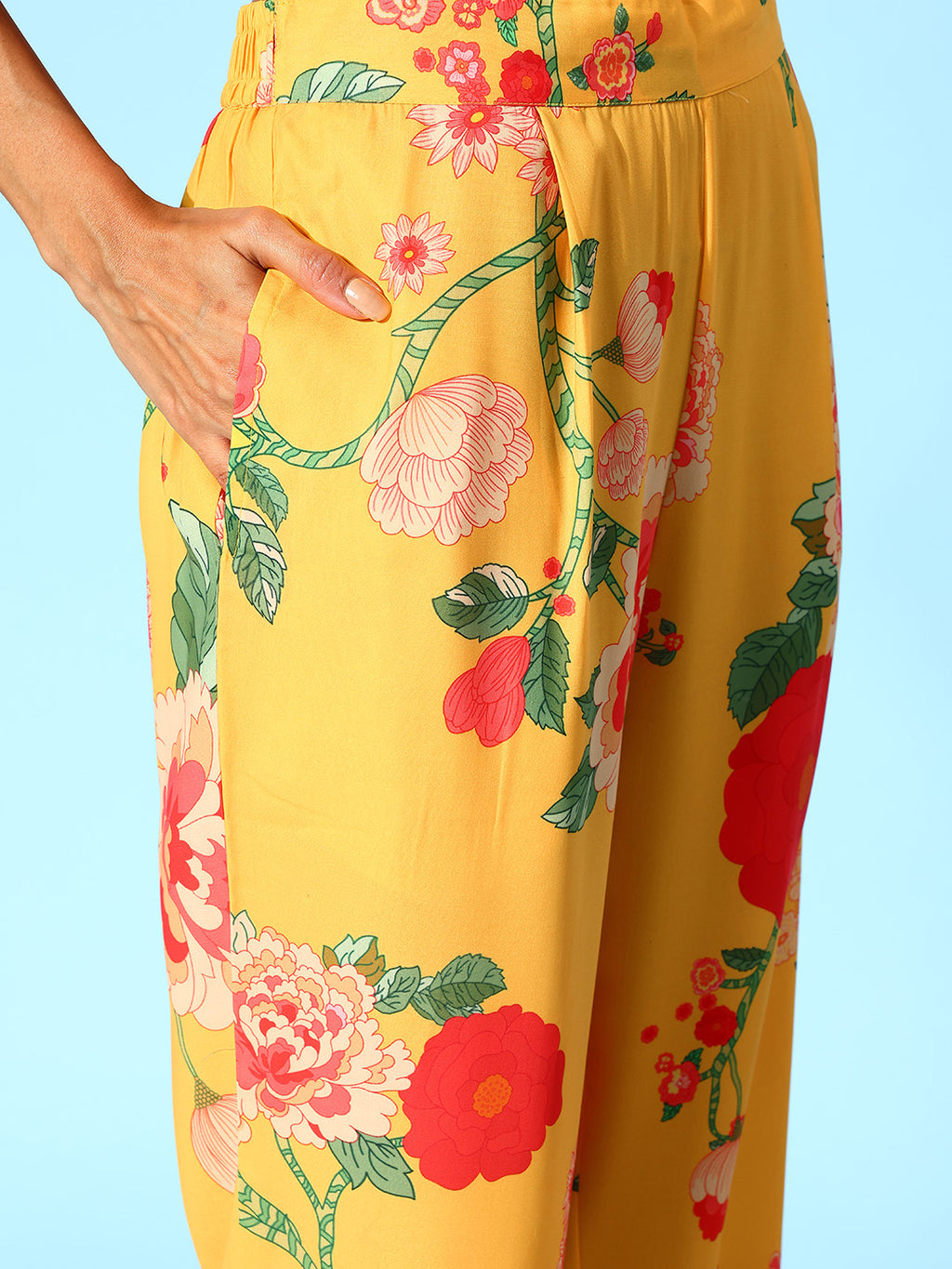 Floral Printed Collar Embellished Co-ords Set