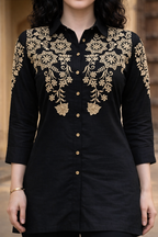 Zummer Women Black Floral Embroidered Rayon Co-Ord Set