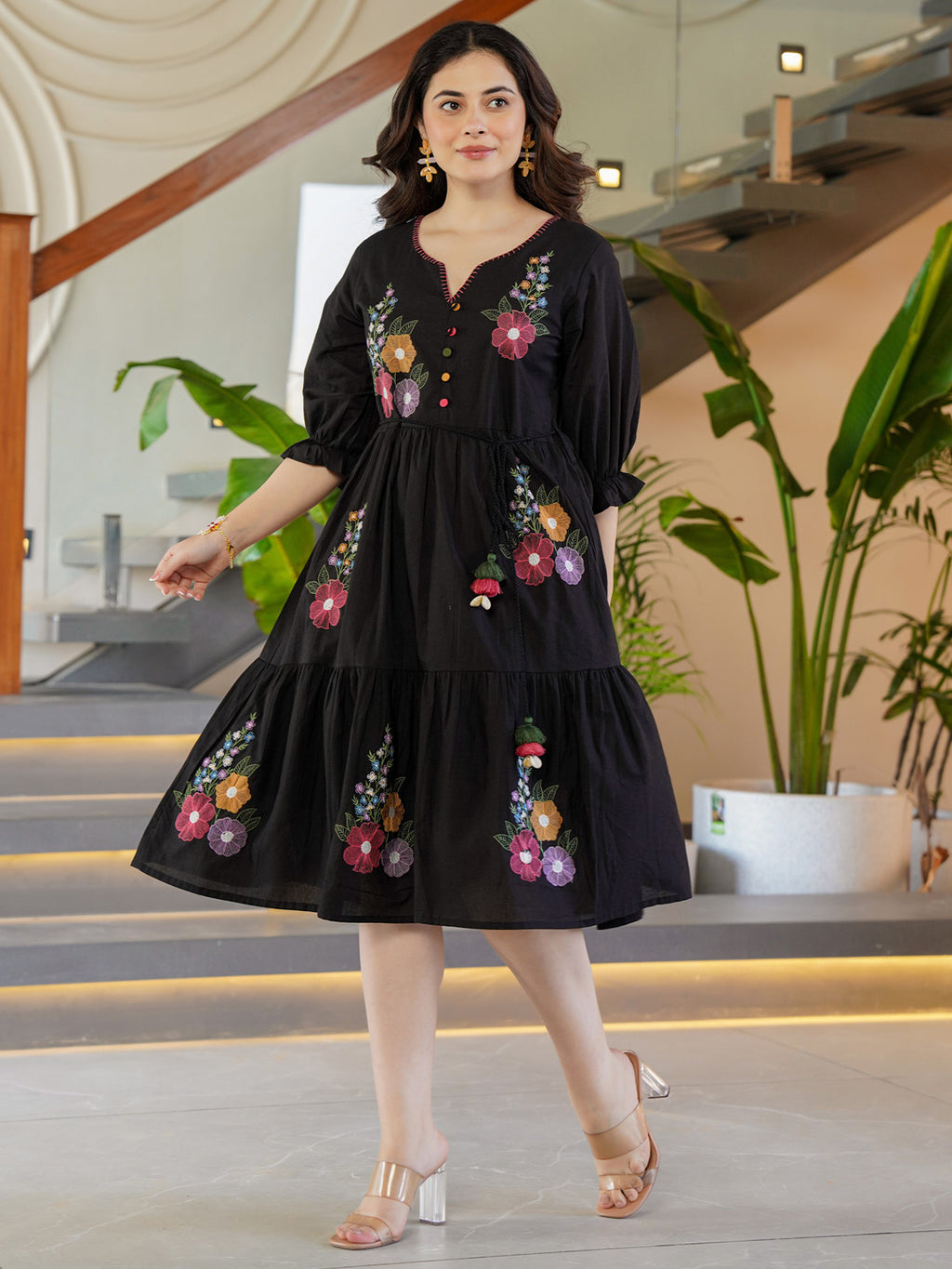 Cotton Black Floral Embroidered Midi Dress – Zummer