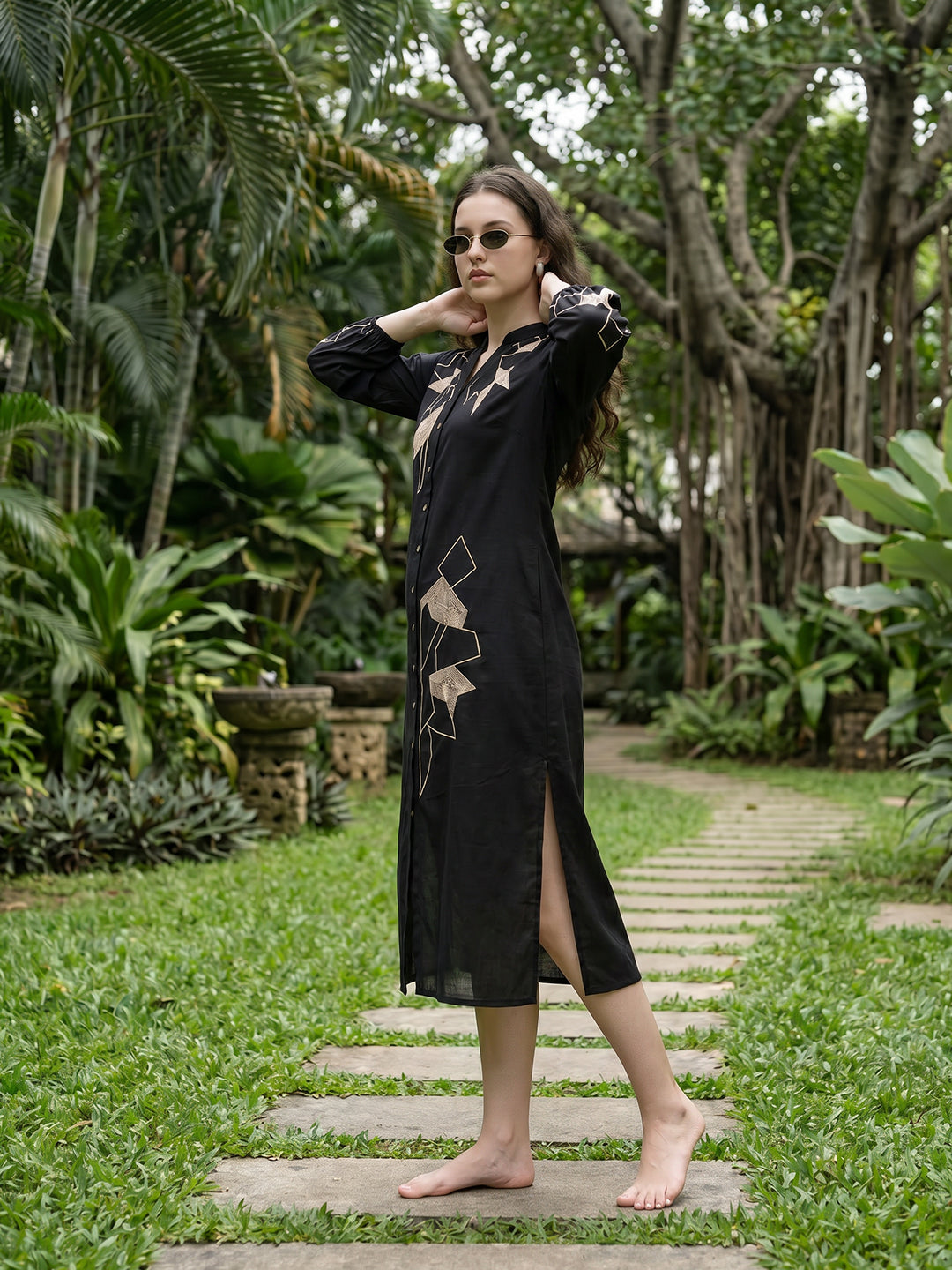 Zummer Embroidered Midi Shirt Dress – Black Geometric