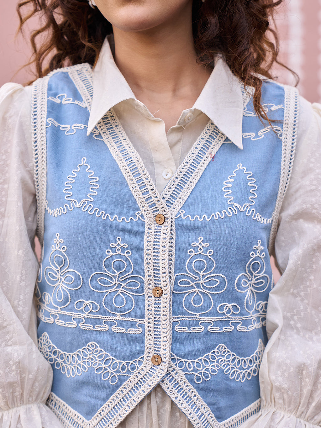 Zummer Embroidered Midi Dress with Jacket – Off White Fit & Flare Set