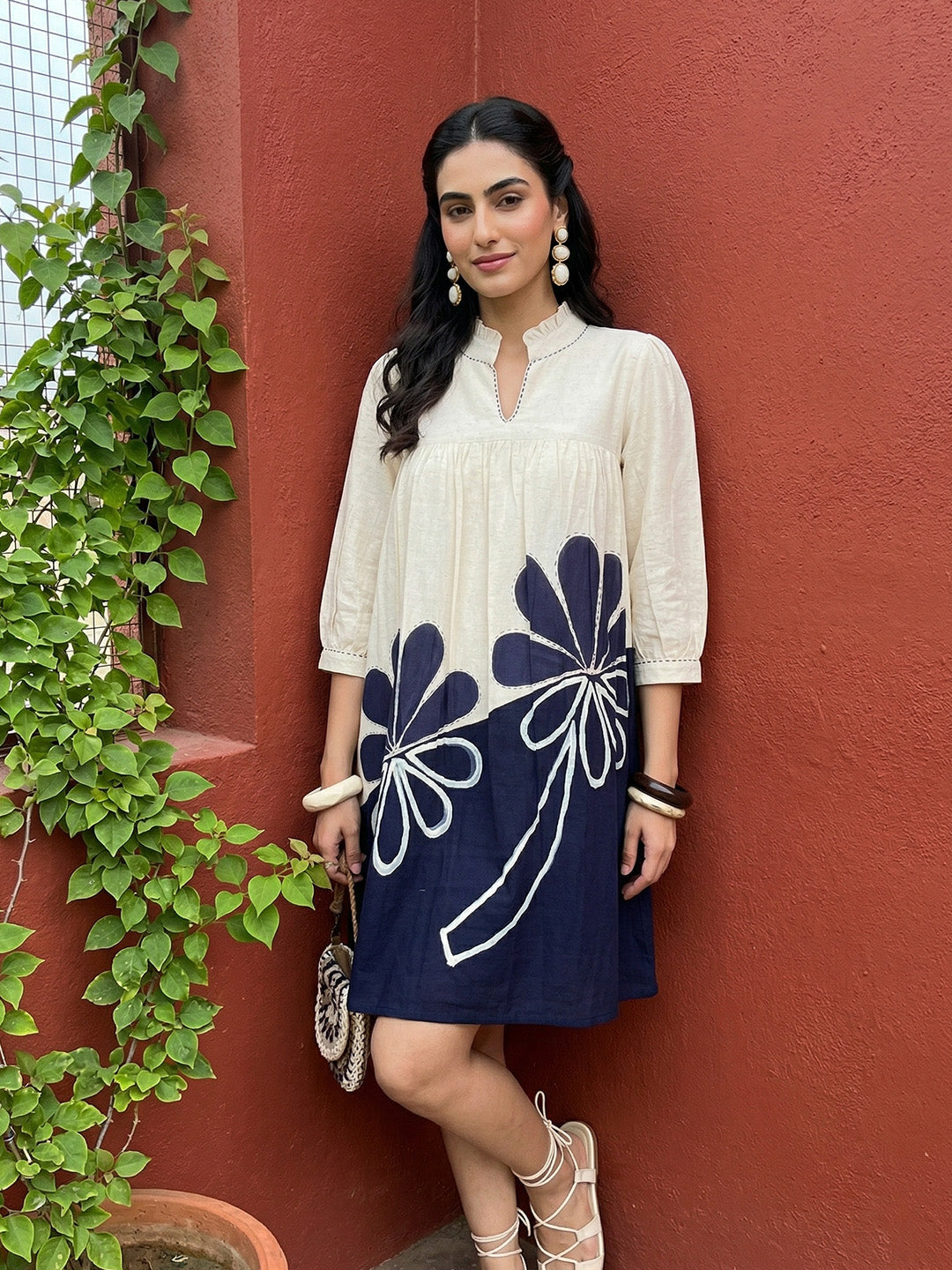 Zummer Hand Painted Above Knee Dress – Off White Empire Fit