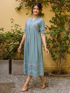 Zummer Women Sea Green Embroidered Cotton Midi Dress