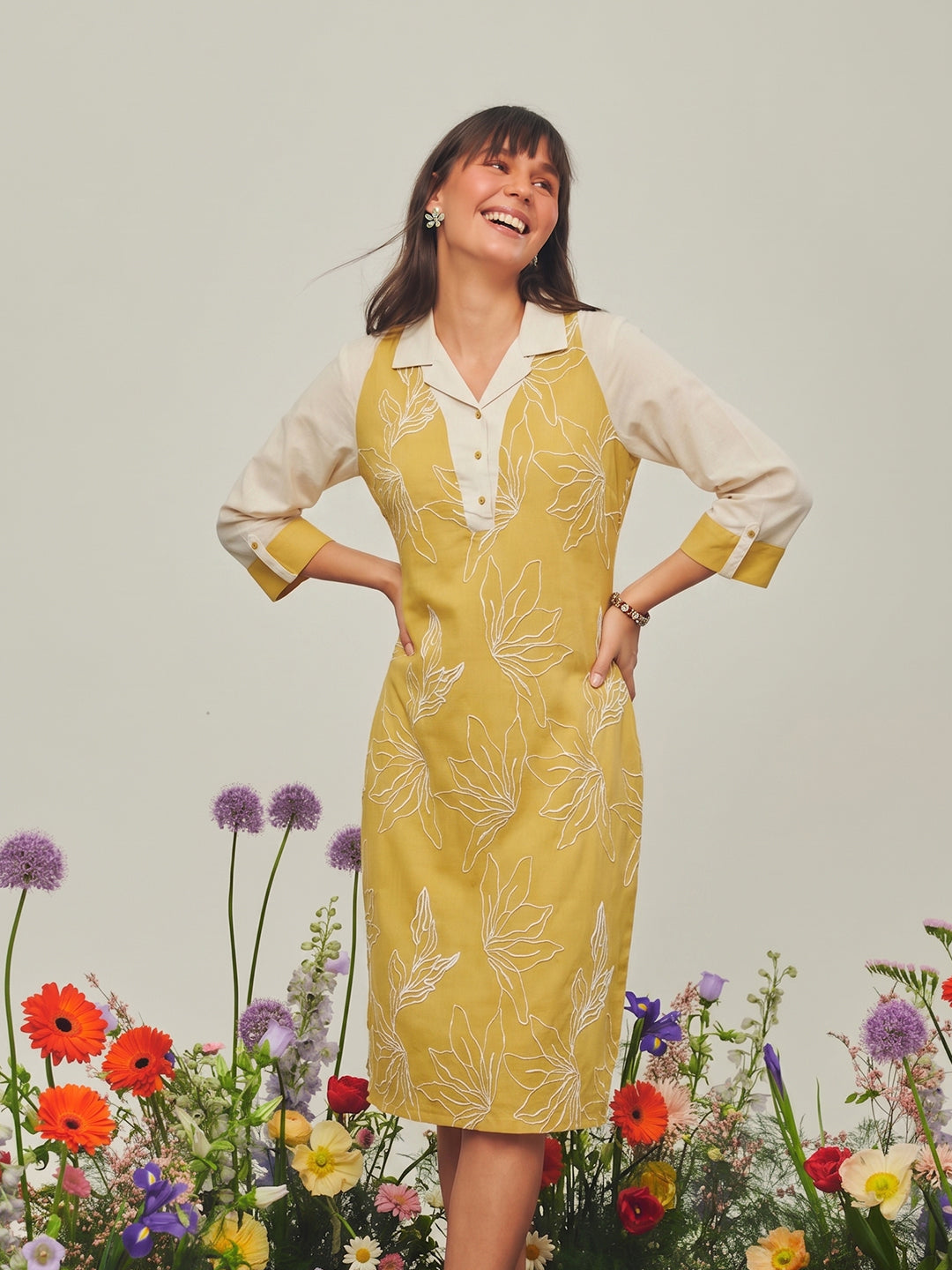 Zummer Embellished Shift Dress – Yellow