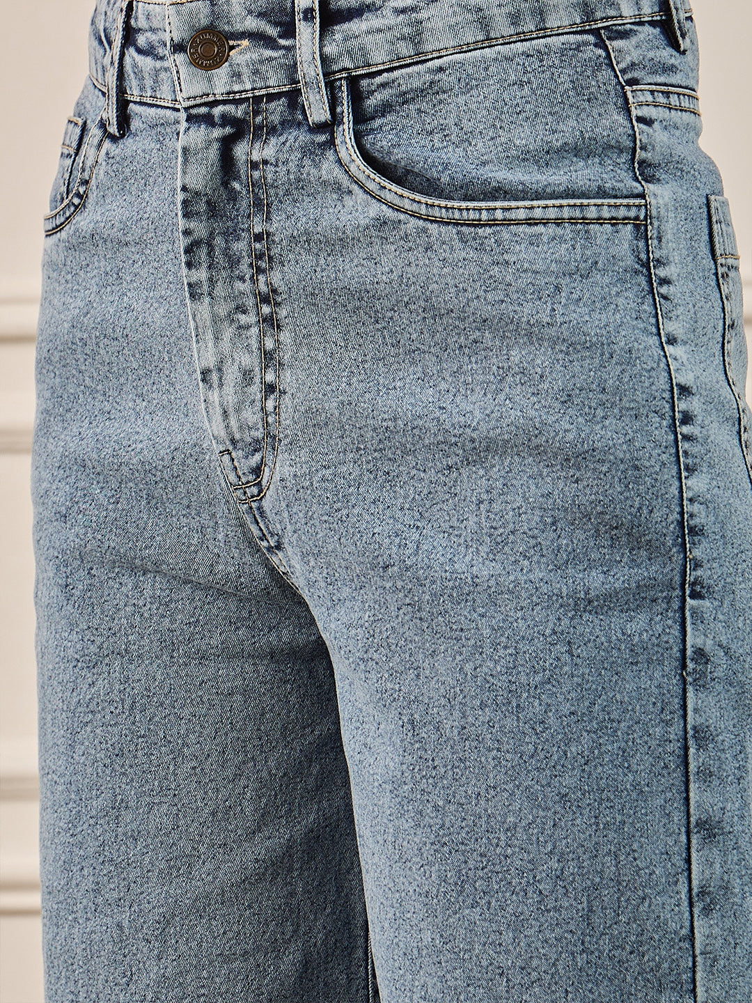 Light Blue Wash Straight Fit Jeans