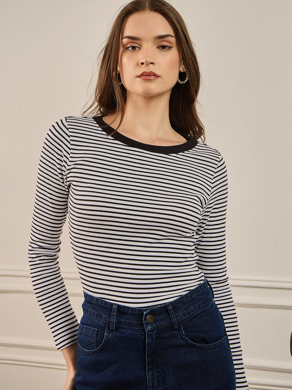 Black & White Striped Rib Full Sleeves Top