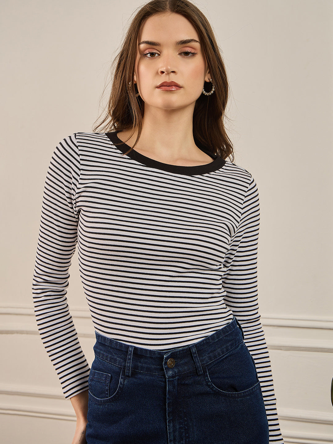 Black & White Striped Rib Full Sleeves Top