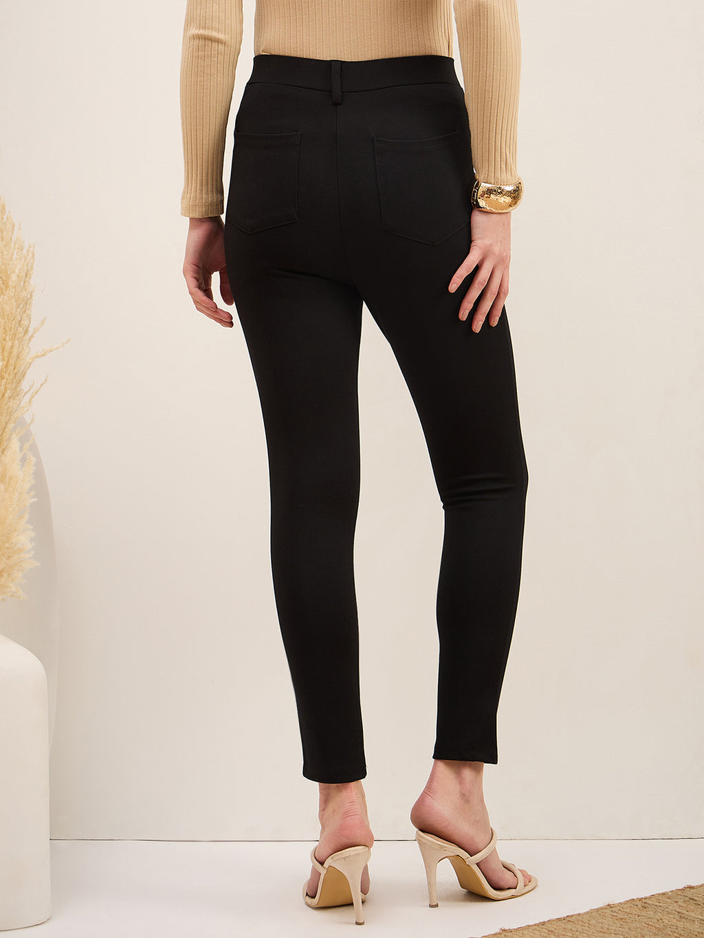 Black Roma Front Button Jeggings